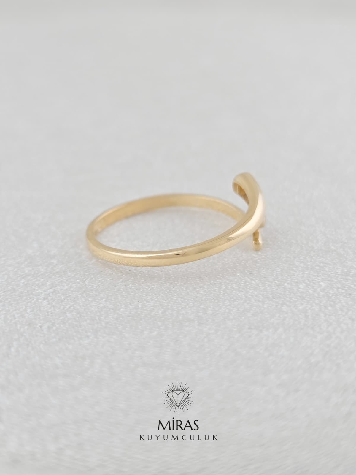 14 Ayar Altın - Pembe Taşlı Spor Yüzük 14YZK986