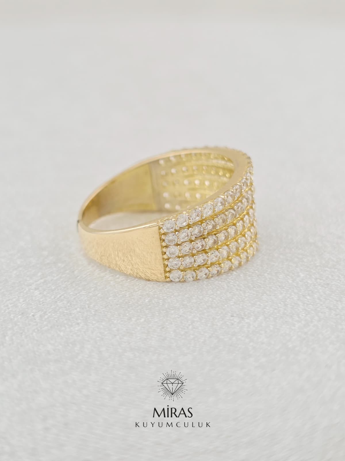 14 Ayar Altın - Beş Sıra Taşlı Yüzük 14YZK978