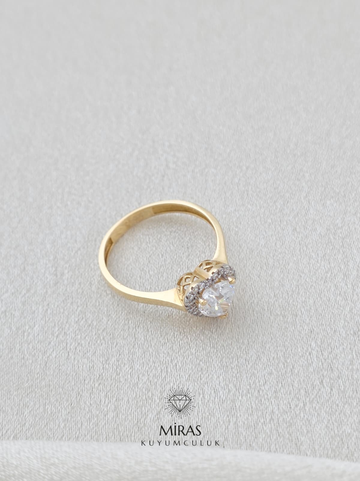 14 Ayar Altın - Kalpli Yüzük K14YZK149