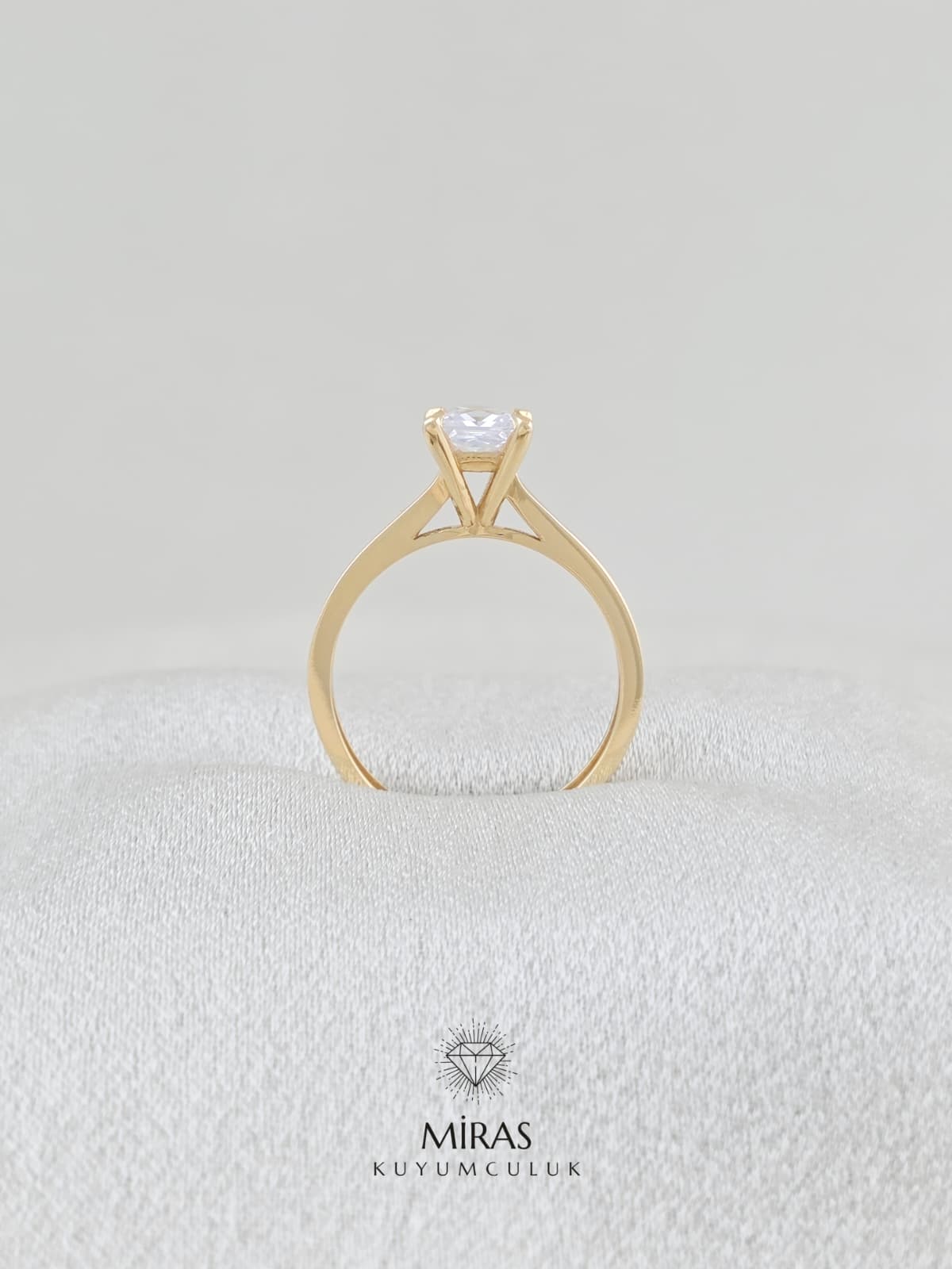 14 Ayar Altın - Kare Tektaş Yüzük 14YZK751