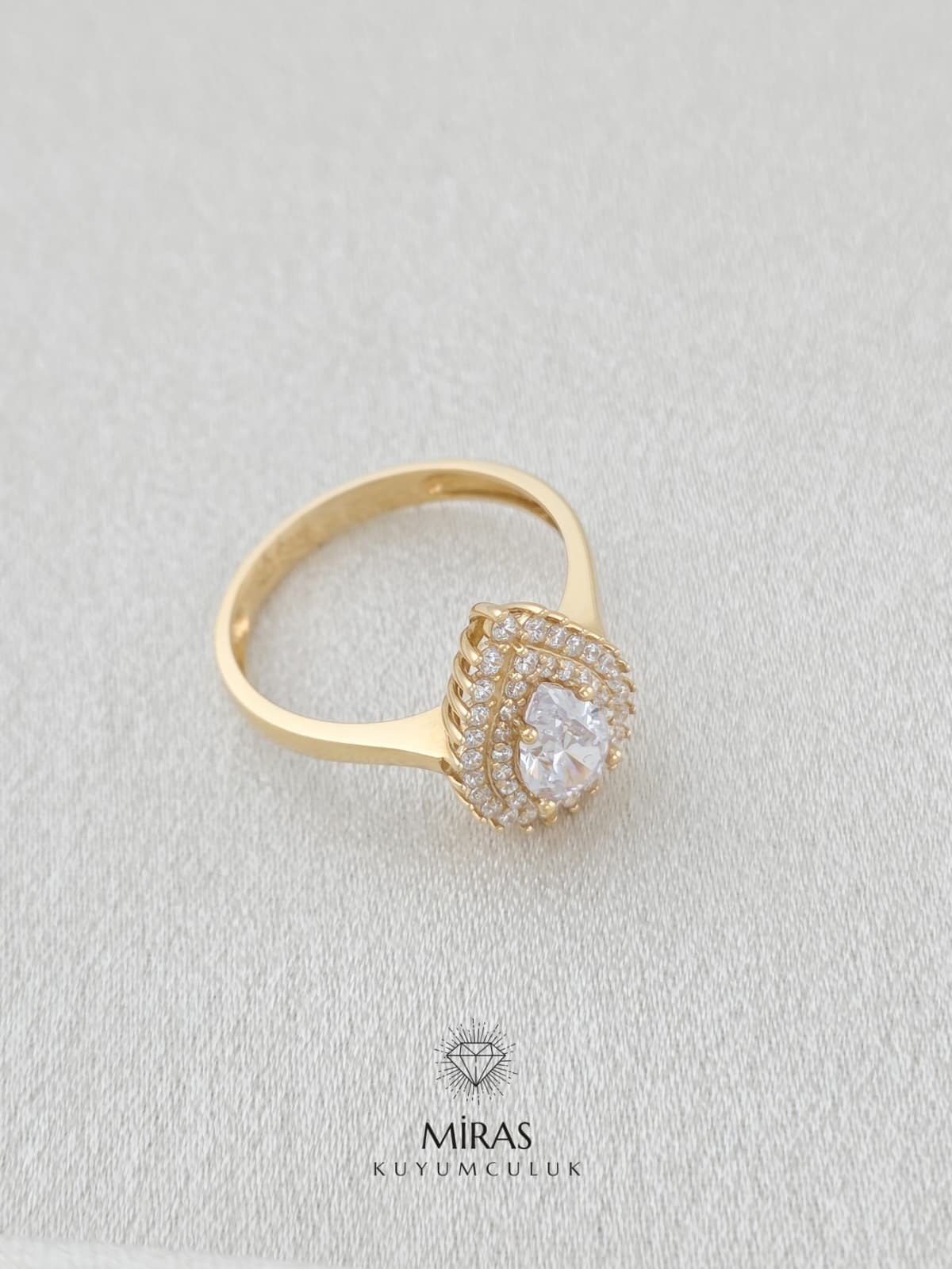 14 Ayar Altın - Damla Fantezi Yüzük 14YZK78