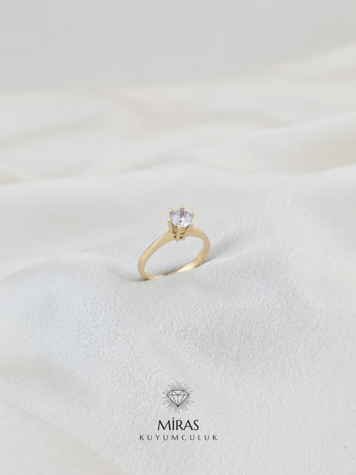 14 Ayar Altın - Tektaş Yüzük 14YZK754