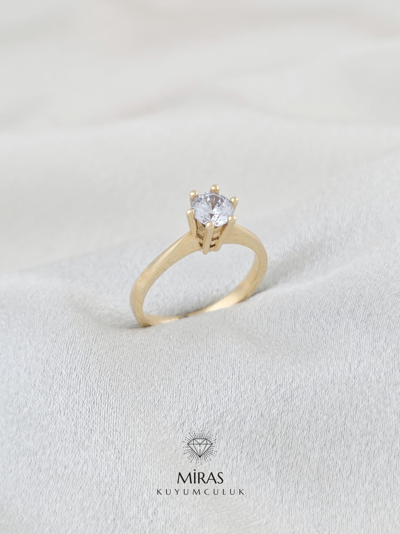 14 Ayar Altın - Tektaş Yüzük 14YZK754