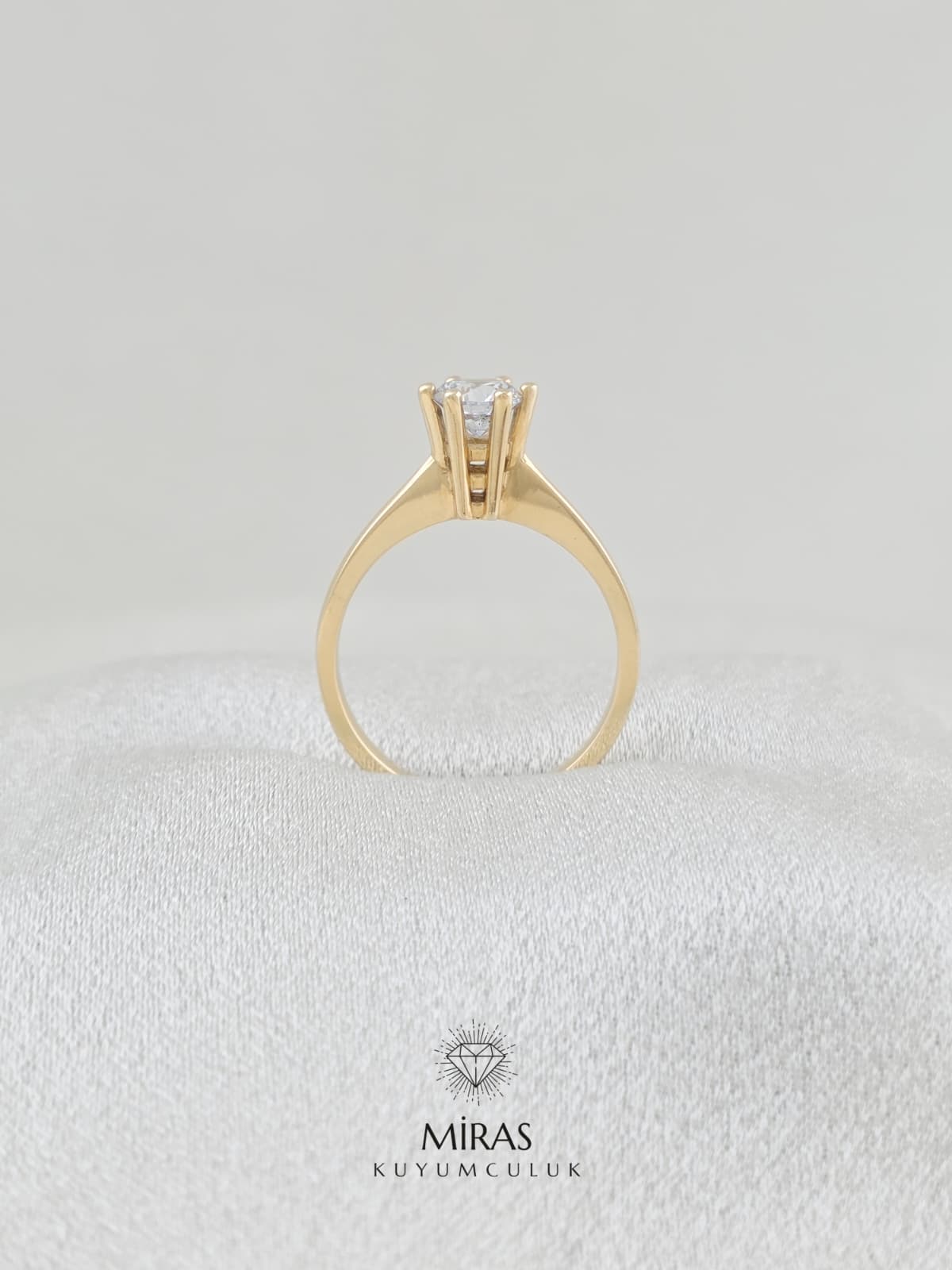 14 Ayar Altın - Tektaş Yüzük 14YZK754