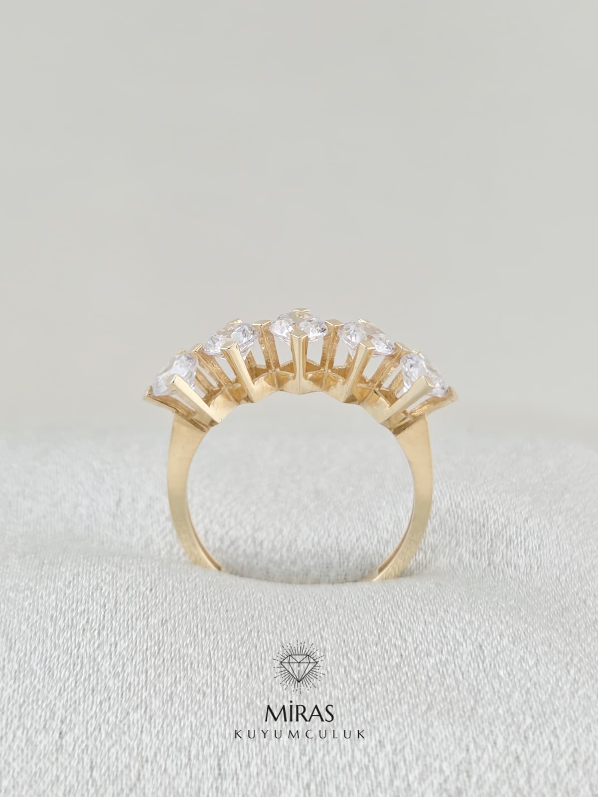 14 Ayar Altın - Klasik Beştaş Yüzük 14YZK749