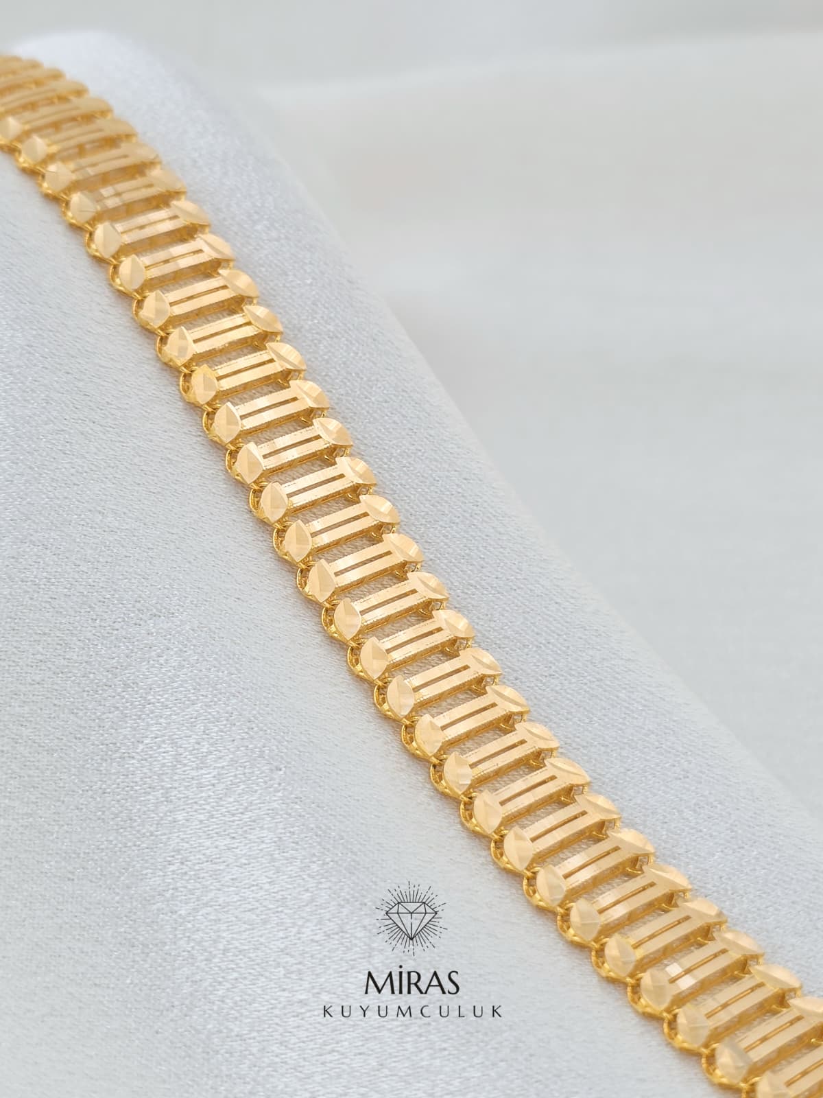 14 Ayar Altın - Pul Zincirli Şerit Ajda Bileklik 14BLK883