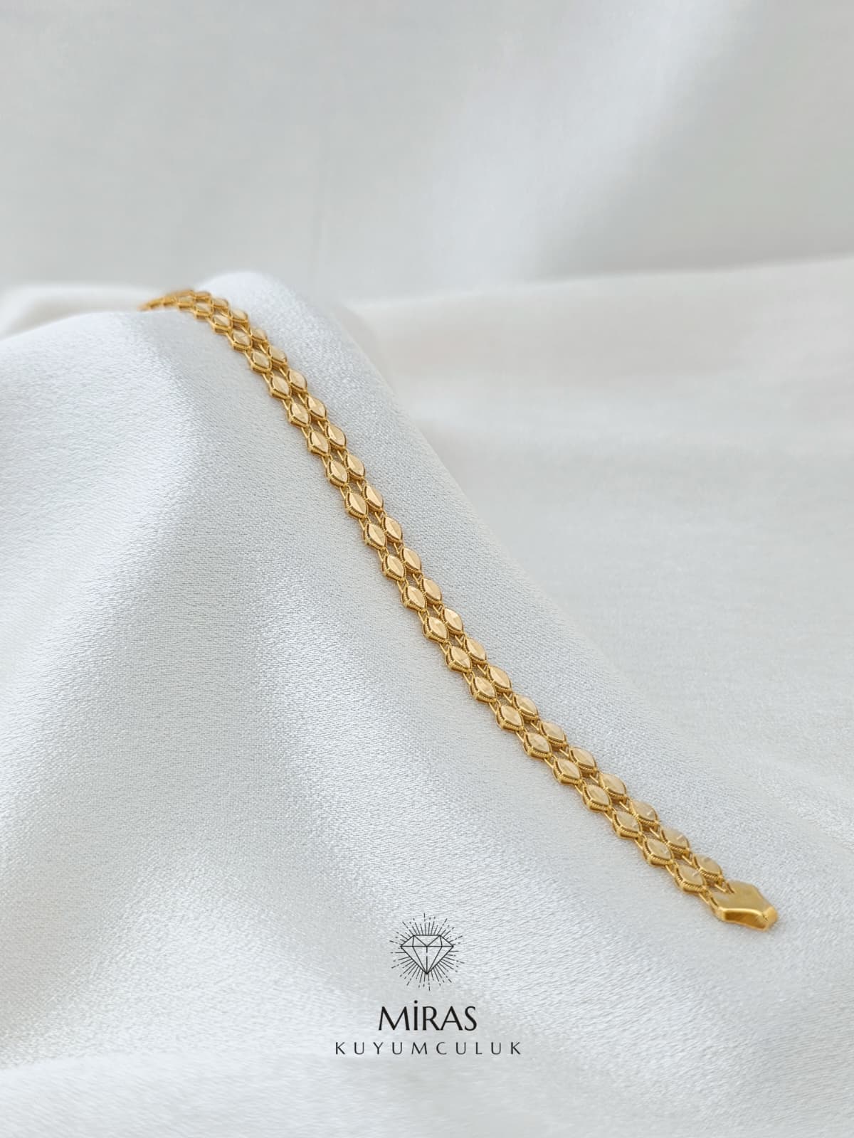 14 Ayar Altın - İki Sıralı Pullu Bileklik 14BLK983