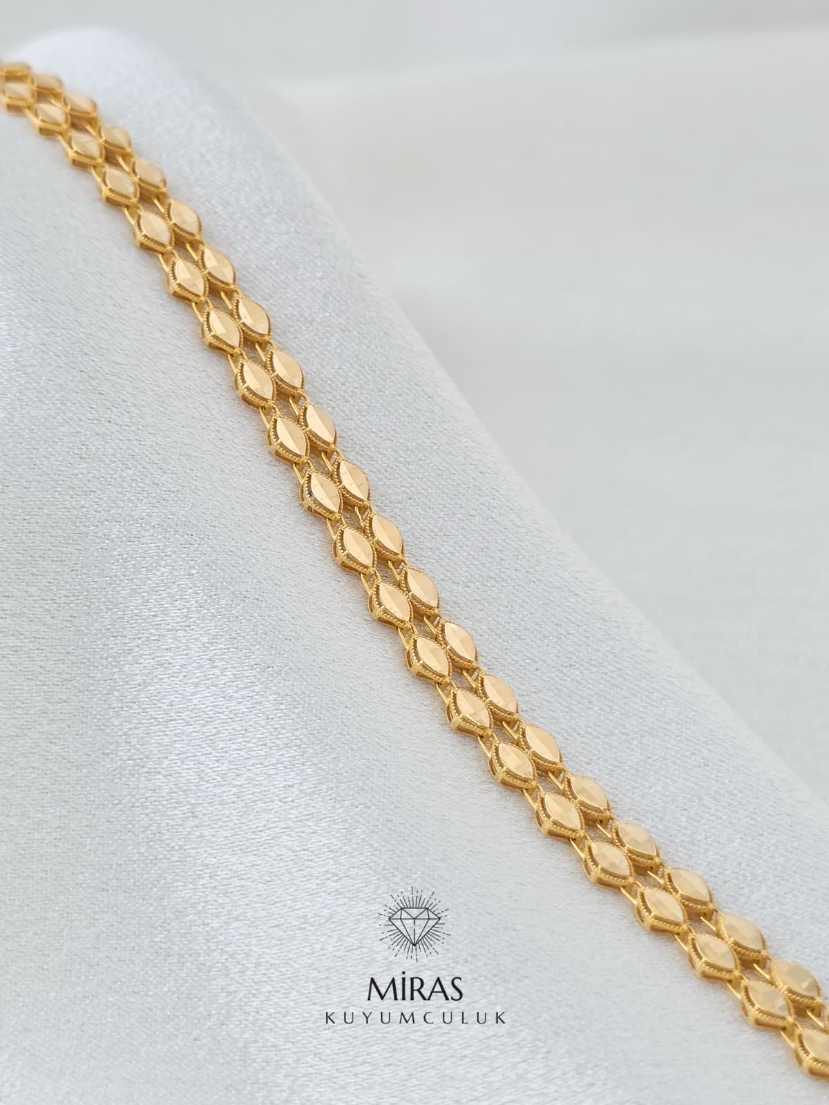 14 Ayar Altın - İki Sıralı Pullu Bileklik 14BLK983