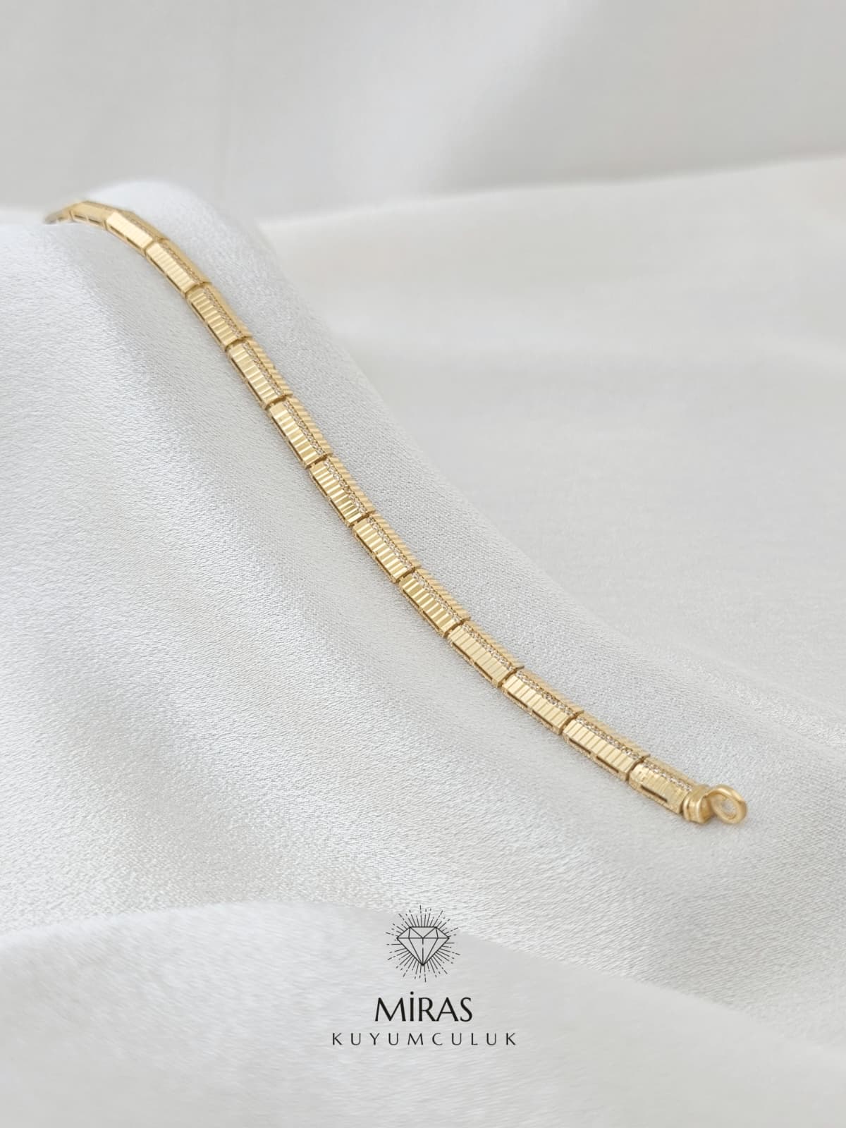 14 Ayar Altın - Taşlı Bileklik 14BLK999