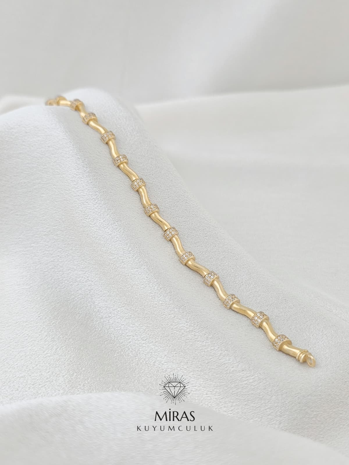 14 Ayar Altın - Zikzak Taşlı Bileklik 14BLK1002