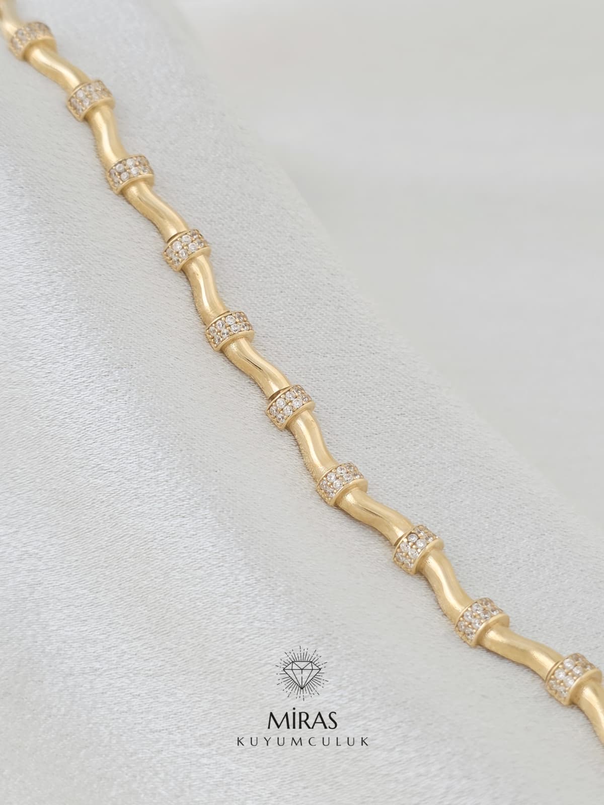 14 Ayar Altın - Zikzak Taşlı Bileklik 14BLK1002